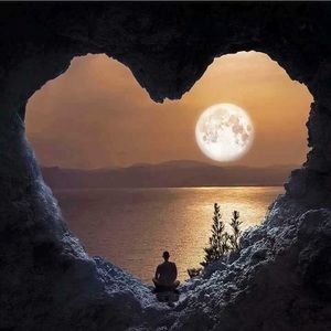 Meet your Posher, Beatriz